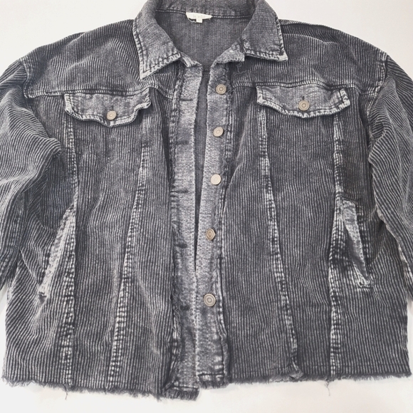 LA MIEL Jackets & Blazers - La Miel Shacket - Size Large - Vintage Wash